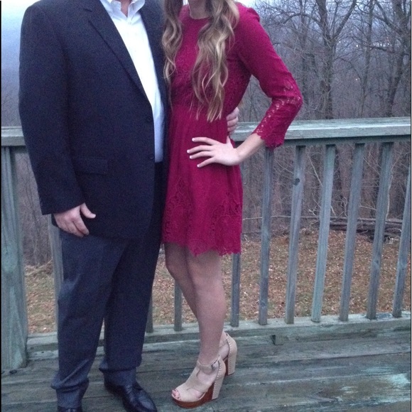 Gianni Bini Red Lace Dress - Picture 8 of 8